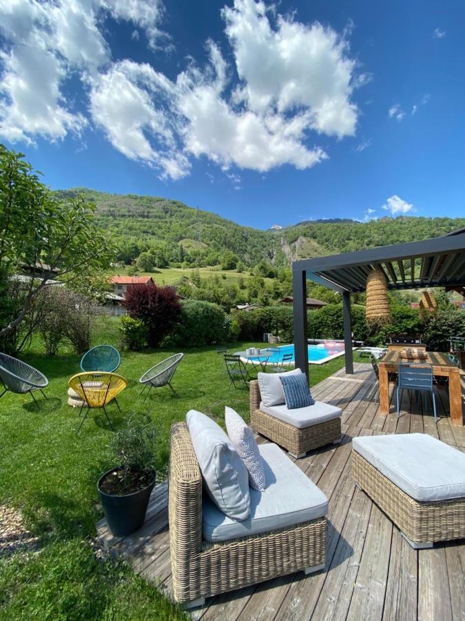 Grand Chalet A La Montagne بور سان موريس المظهر الخارجي الصورة